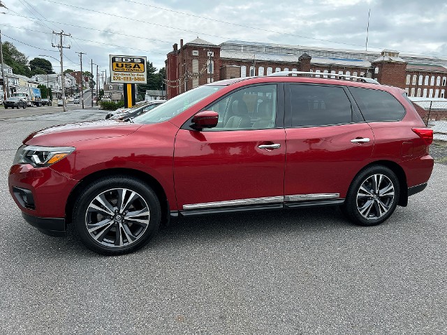 2017 Nissan Pathfinder Platinum 4wd